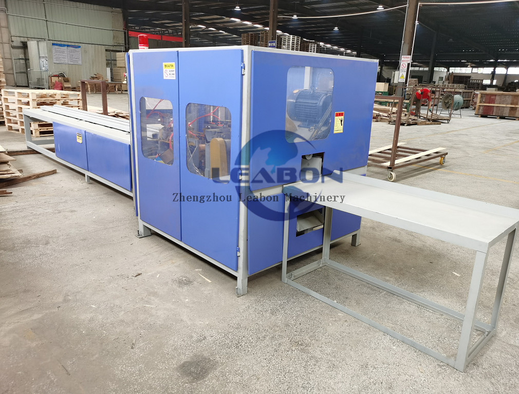 Automatic Sawdust Foot Block Machine Pallet Foot Making Machine