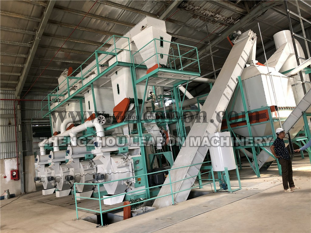Vibration Counterflow Sewing Wood Sawdust Pellet Cooler with Good Screening Effect